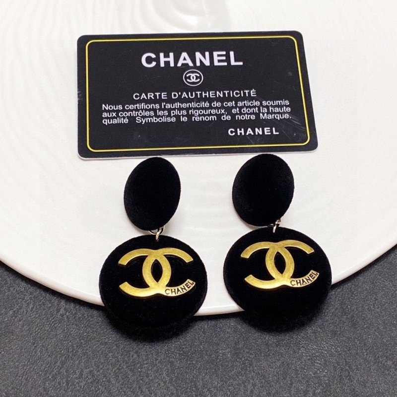Ch**el earrings